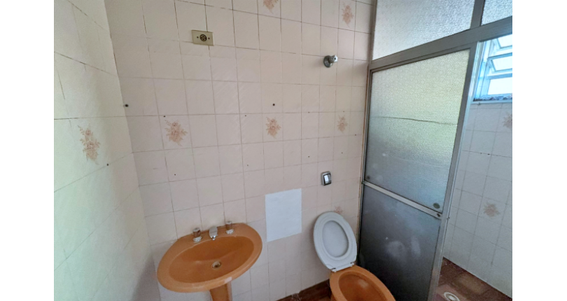 Casa Térrea à venda no Bairro do Parque São Domingos na Rua Professor José Maria Calazans Nogueira