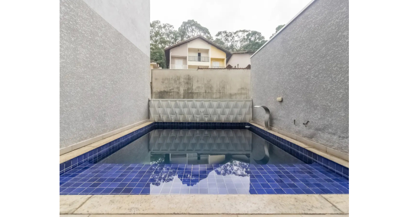 Sobrado à venda no Bairro do City Recanto Anastácio na Rua Miguel Calovini