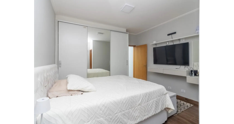 Sobrado à venda no Bairro do City Recanto Anastácio na Rua Miguel Calovini