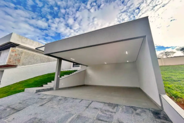 Linda Casa à venda em Itatiba no Residencial Fazenda Santa Rosa - Fase 1 na Avenida Carmelo Scarparo