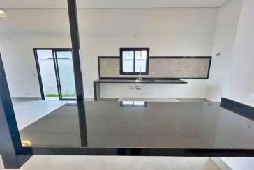 Linda Casa à venda em Itatiba no Residencial Fazenda Santa Rosa - Fase 1 na Avenida Carmelo Scarparo