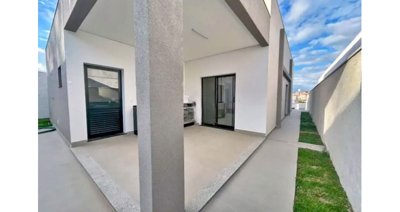 Linda Casa à venda em Itatiba no Residencial Fazenda Santa Rosa - Fase 1 na Avenida Carmelo Scarparo