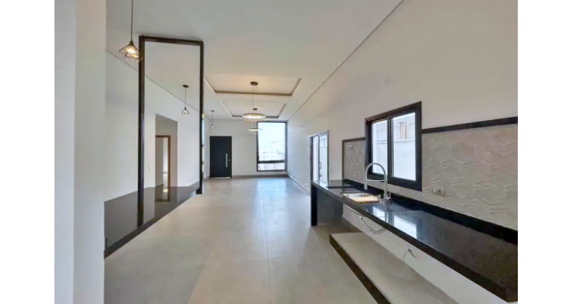 Linda Casa à venda em Itatiba no Residencial Fazenda Santa Rosa - Fase 1 na Avenida Carmelo Scarparo