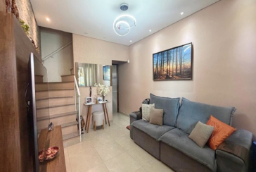 Sobrado à venda no Bairro da Vila Boaçava na Rua Água Limpa, 