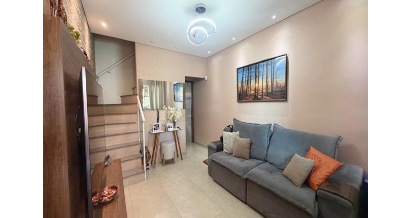 Sobrado à venda no Bairro da Vila Boaçava na Rua Água Limpa, 