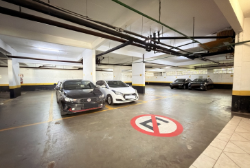 Apartamento à venda no Bairro do Jardim Regina na Avenida Agenor Couto de Magalhães 222,