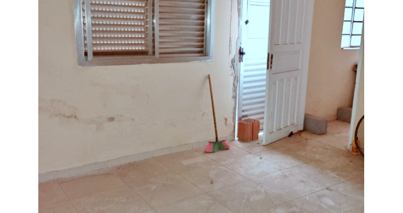 Casa à venda no Bairro do Jardim Regina na Rua Mário Matos, 