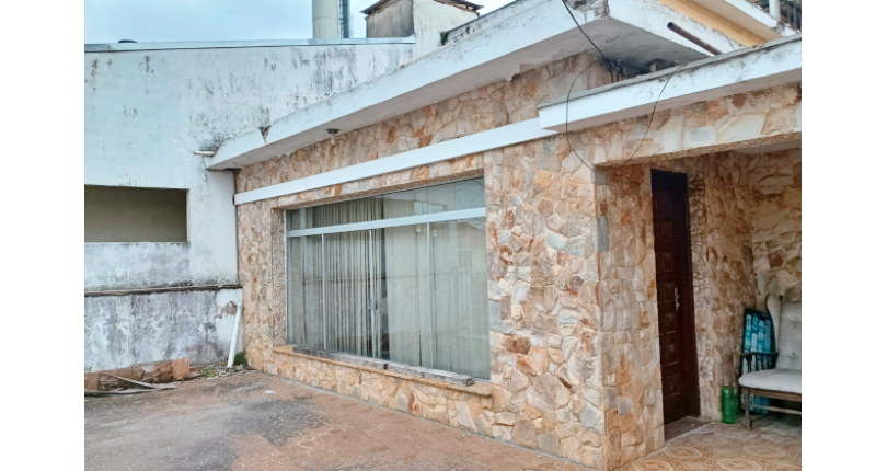 Casa à venda no Bairro do Jardim Regina na Rua Mário Matos, 