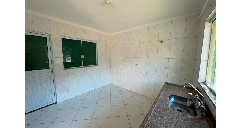  Sobrado à venda no Bairro do Jardim São Ricardo na Rua Emílio Vendrell,