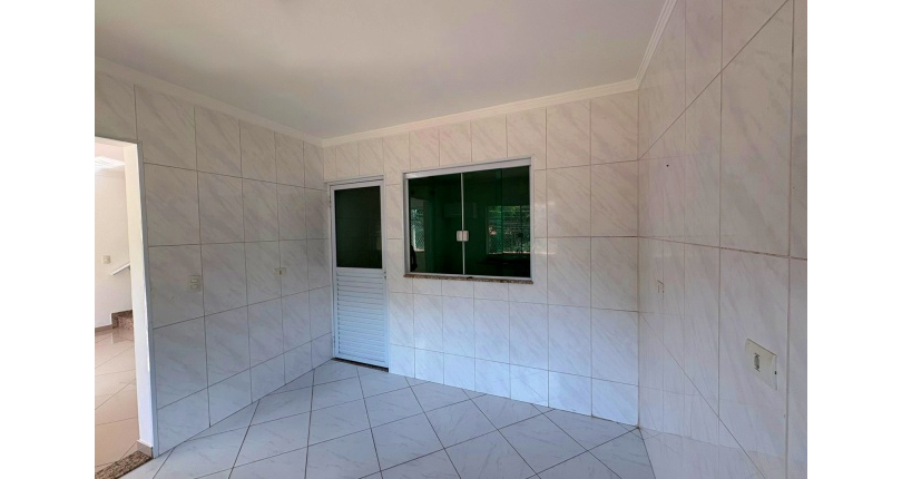  Sobrado à venda no Bairro do Jardim São Ricardo na Rua Emílio Vendrell,