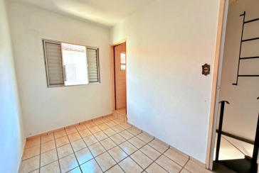  Sobrado à venda no Bairro do Conjunto Residencial Vista Verde na Rua Ricardo Abed