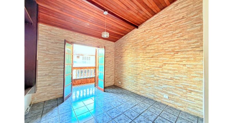  Sobrado à venda no Bairro do Conjunto Residencial Vista Verde na Rua Ricardo Abed