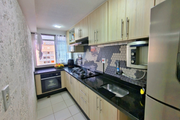 Apartamento Cobertura à venda no Bairro da Vila Regina na Rua Doutor Luís La Scala Júnior 174