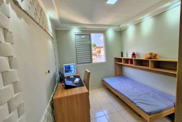 Apartamento Cobertura à venda no Bairro da Vila Regina na Rua Doutor Luís La Scala Júnior 174