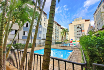 Apartamento Cobertura à venda no Bairro da Vila Regina na Rua Doutor Luís La Scala Júnior 174