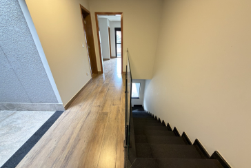 Sobrado novo com conceito aberto à venda no Bairro do Parque São Domingos na Avenida Joaquim de Magalhães 155