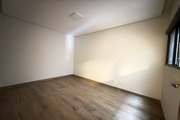 Sobrado novo com conceito aberto à venda no Bairro do Parque São Domingos na Avenida Joaquim de Magalhães 155