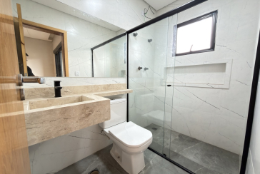 Sobrado novo com conceito aberto à venda no Bairro do Parque São Domingos na Avenida Joaquim de Magalhães 155