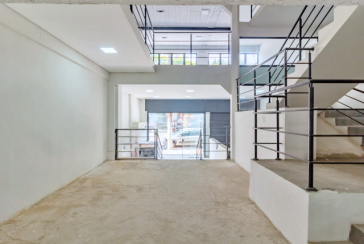  Imóvel Comercial à venda no Bairro da Lapa na Praça Professor José Azevedo Antunes