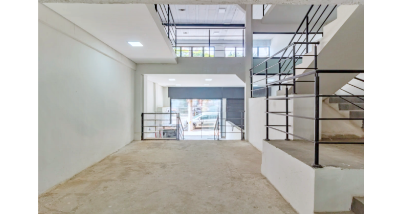  Imóvel Comercial à venda no Bairro da Lapa na Praça Professor José Azevedo Antunes