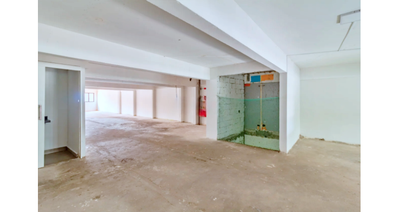  Imóvel Comercial à venda no Bairro da Lapa na Praça Professor José Azevedo Antunes