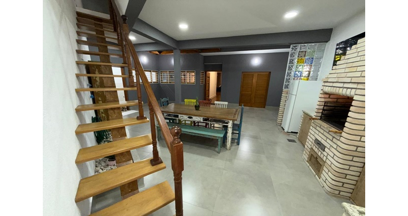 Casa assobradada à venda no Bairro da Vila Primavera na Rua Clara Parente