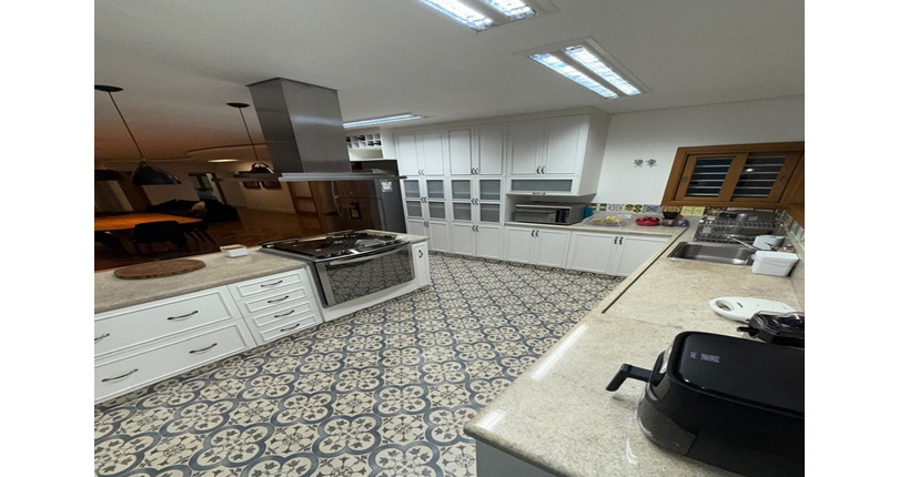 Casa assobradada à venda no Bairro da Vila Primavera na Rua Clara Parente