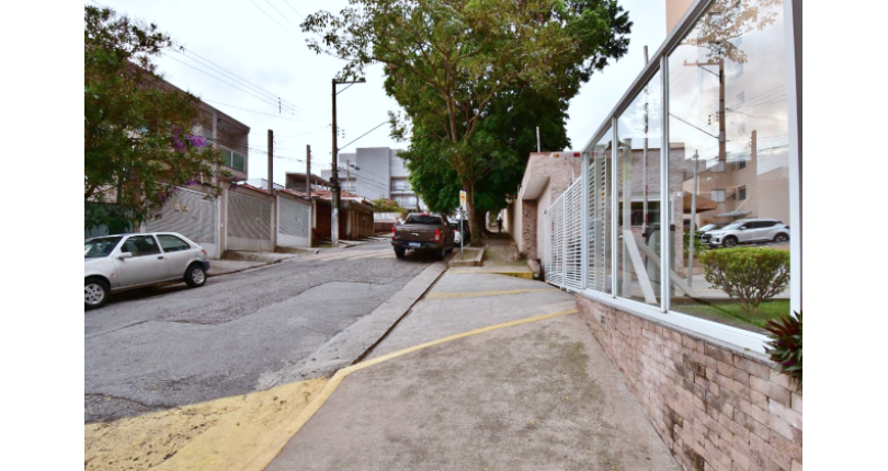 Apartamento à venda no Bairro da Vila dos Remédios na Rua Carlos Alberto Vanzolini 445,