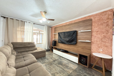 Sobrado à venda no Bairro do Jardim Santo Elias na Rua Fábio de Almeida Magalhães