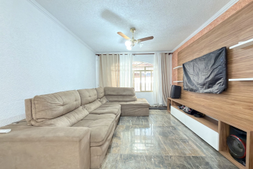 Sobrado à venda no Bairro do Jardim Santo Elias na Rua Fábio de Almeida Magalhães