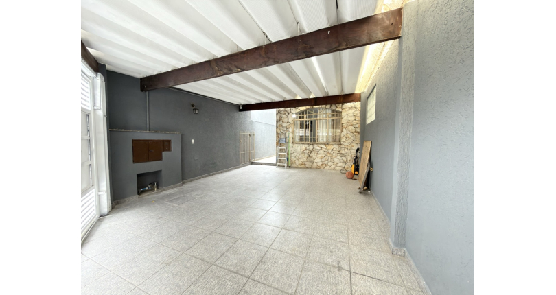 Sobrado à venda no Bairro do Jardim Santo Elias na Rua Fábio de Almeida Magalhães