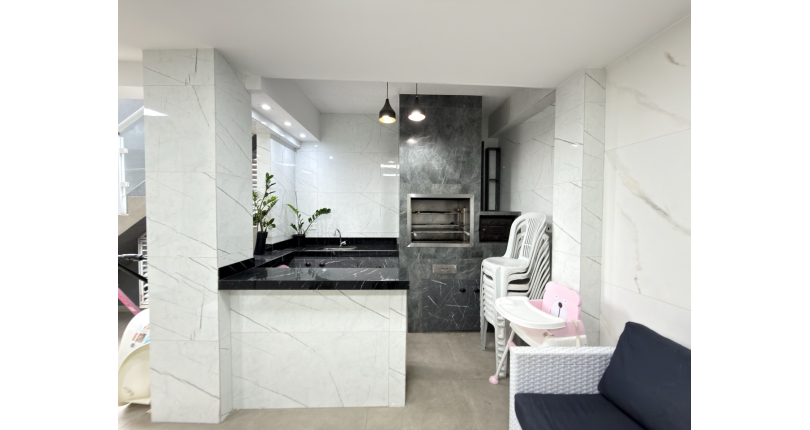 Sobrado à venda no Bairro do Jardim Santo Elias na Rua Fábio de Almeida Magalhães