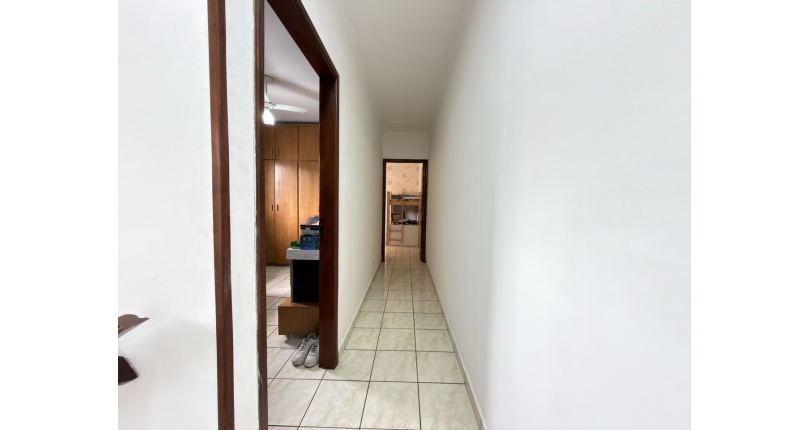 Sobrado à venda no Bairro do Jardim Santo Elias na Rua Fábio de Almeida Magalhães