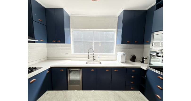 Sobrado à venda no Bairro do Jardim Santo Elias na Rua Fábio de Almeida Magalhães