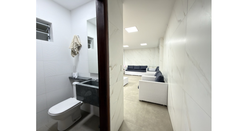 Sobrado à venda no Bairro do Jardim Santo Elias na Rua Fábio de Almeida Magalhães