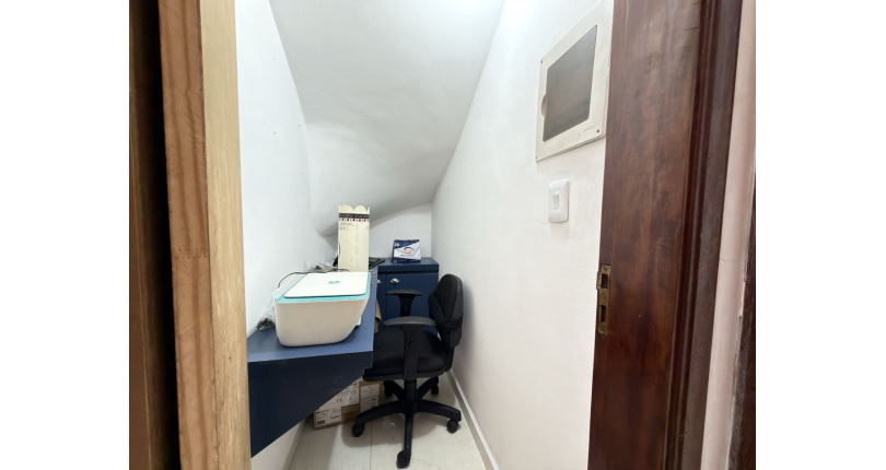 Sobrado à venda no Bairro do Jardim Santo Elias na Rua Fábio de Almeida Magalhães