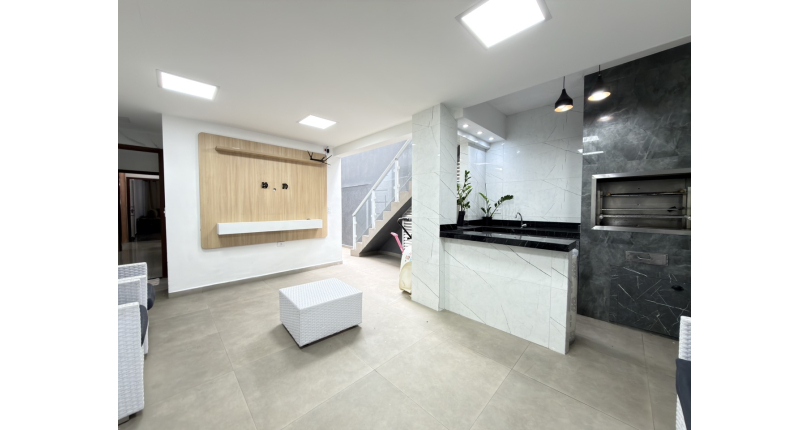 Sobrado à venda no Bairro do Jardim Santo Elias na Rua Fábio de Almeida Magalhães