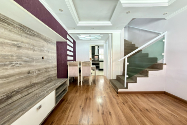  Lindo Sobrado à venda no Bairro do Jaraguá na Rua Professor Nobil Marcacini 39