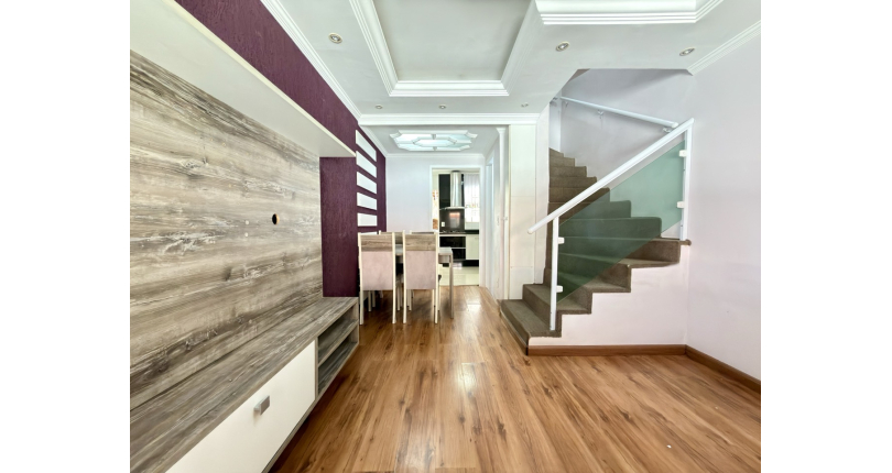  Lindo Sobrado à venda no Bairro do Jaraguá na Rua Professor Nobil Marcacini 39