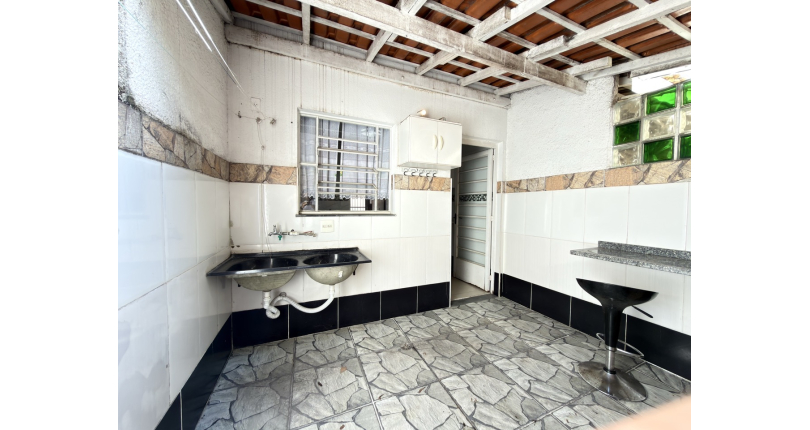  Lindo Sobrado à venda no Bairro do Jaraguá na Rua Professor Nobil Marcacini 39