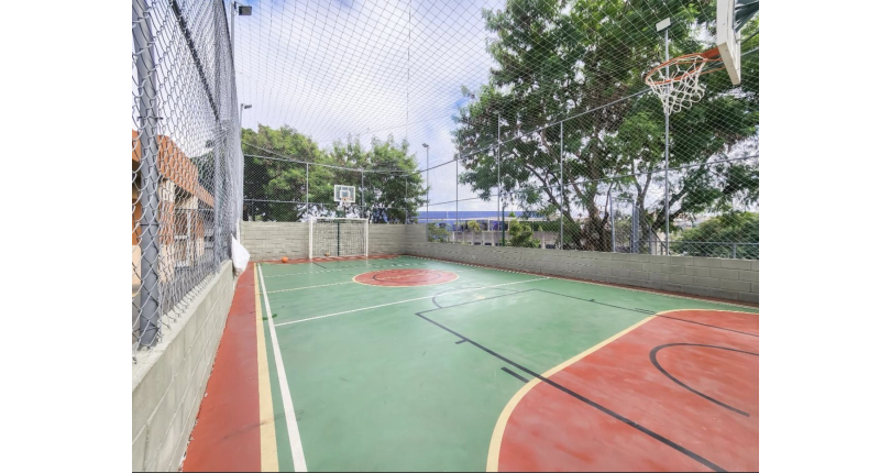  Lindo Sobrado à venda no Bairro do Jaraguá na Rua Professor Nobil Marcacini 39