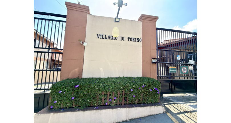  Lindo Sobrado à venda no Bairro do Jaraguá na Rua Professor Nobil Marcacini 39