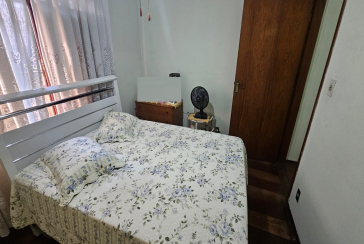 Sobrado à venda no Bairro do Jardim Mutinga na Rua Belo Jardim,