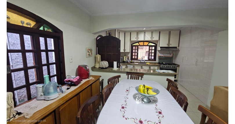 Sobrado à venda no Bairro do Jardim Mutinga na Rua Belo Jardim,