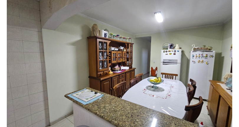 Sobrado à venda no Bairro do Jardim Mutinga na Rua Belo Jardim,