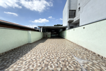 Casa Térrea à venda no Bairro da Vila Palmeiras na Rua Tacoativa,