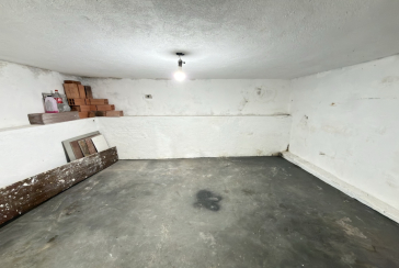 Casa Térrea à venda no Bairro da Vila Palmeiras na Rua Tacoativa,