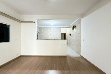 Casa Térrea à venda no Bairro da Vila Palmeiras na Rua Tacoativa,