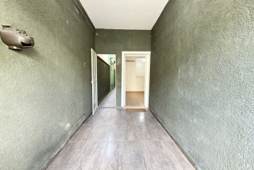 Casa Térrea à venda no Bairro da Vila Palmeiras na Rua Tacoativa,