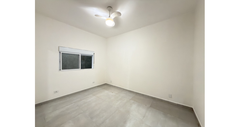 Casa Térrea à venda no Bairro da Vila Palmeiras na Rua Tacoativa,